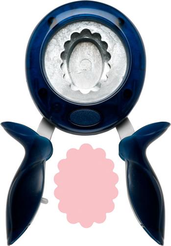 Fiskars Squeeze Punch - Cameo Appearance - Scalloped Oval