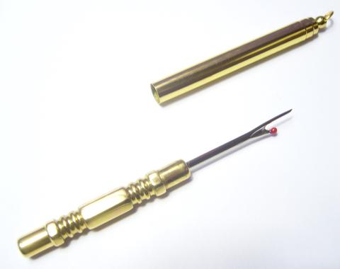 Heritage Crafts Brass Seam Ripper